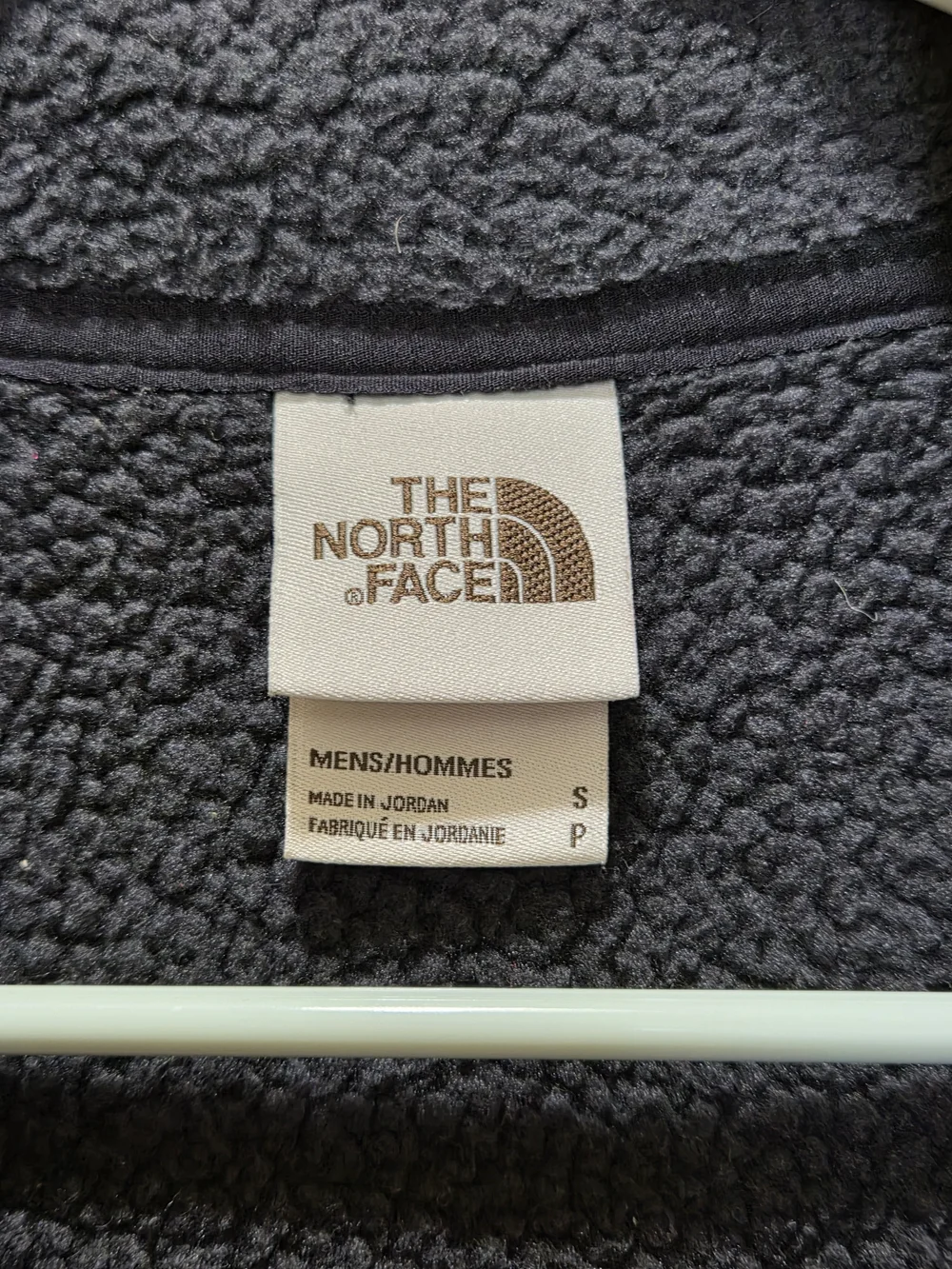 The North Face Men’s Small Black Fleece Full Zip Vest 3 Pocket Outdoor F19